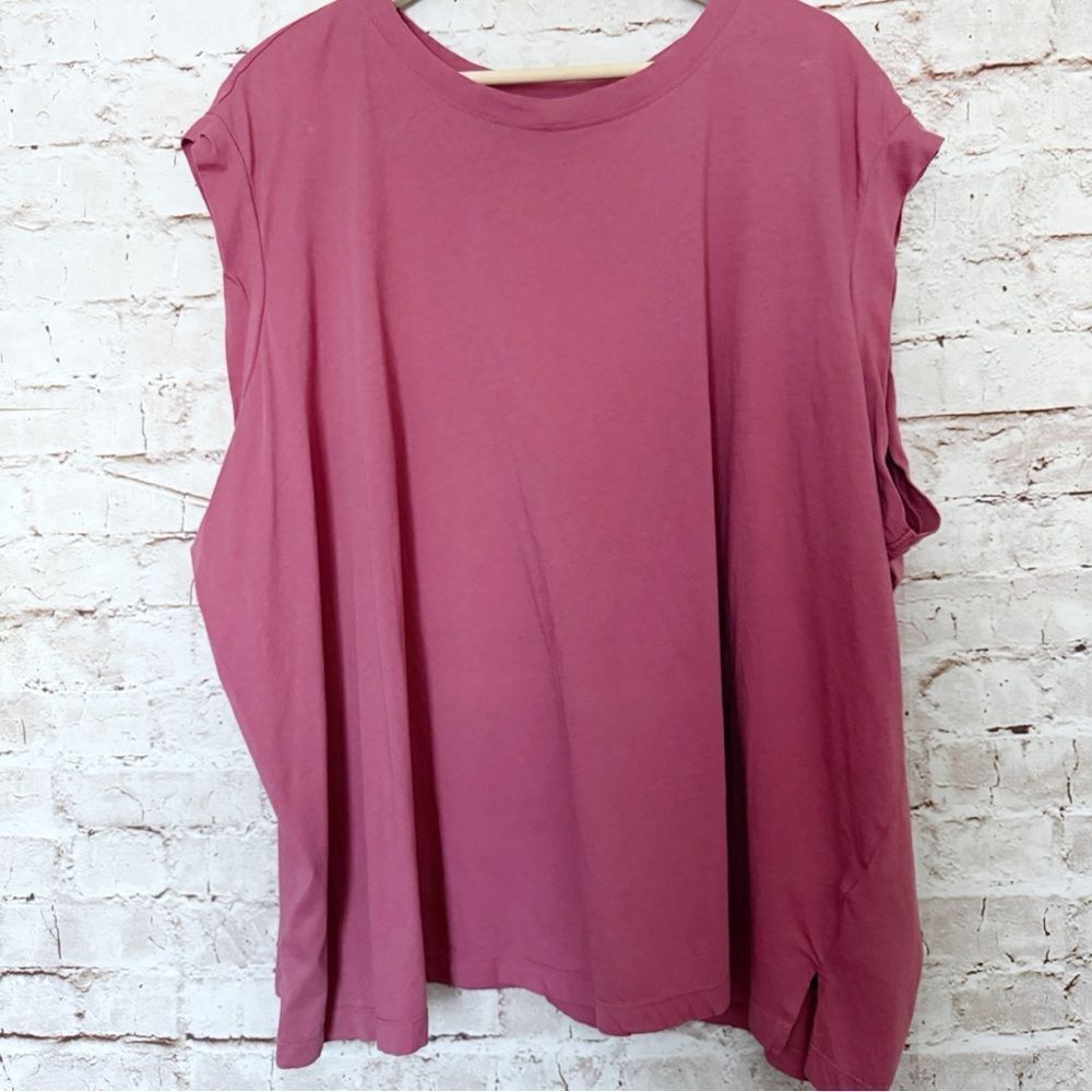 Torrid relaxed fit muscle t shirt sleeveless